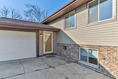1421 Norwell Lane, Schaumburg, IL 60193 - Photo 2