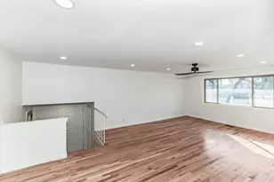 1421 Norwell Ln, Schaumburg, IL 60193 - Photo 6