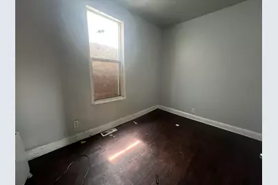 8623 S Manistee Avenue, Chicago, IL 60617 - Photo 8