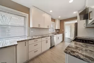 22W144 Marston Ave, Glen Ellyn, IL 60137 - Photo 6