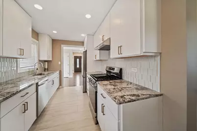 22W144 Marston Avenue, Glen Ellyn, IL 60137 - Photo 8