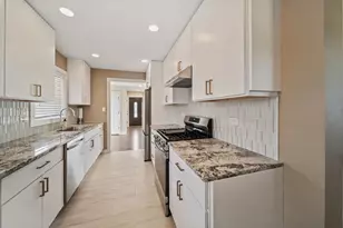 22W144 Marston Ave, Glen Ellyn, IL 60137 - Photo 8