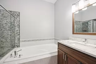 6130 Riverbend Pl, Lisle, IL 60532 - Photo 16