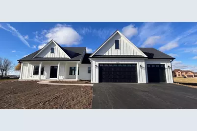 9295 N Stonewall Drive, Newark, IL 60541 - Photo 1