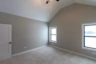 9295 N Stonewall Dr, Newark, IL 60541 - Photo 22