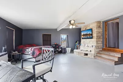 494 W Guertin Street, Saint Anne, IL 60964 - Photo 12