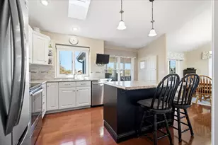 1908 Deer Cove Cc Ct, Normal, IL 61761 - Photo 10