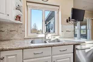 1908 Deer Cove Cc Ct, Normal, IL 61761 - Photo 8