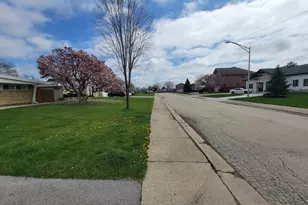 7830 W Carmen Ave, Norridge, IL 60706 - Photo 20