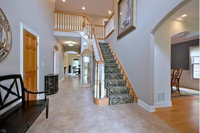 281 E Vallette Street, Elmhurst, IL 60126 - Photo 4