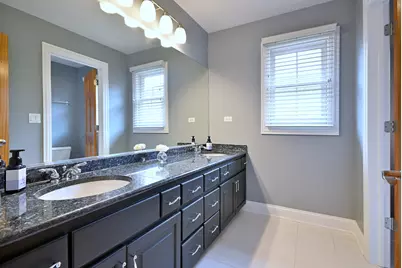281 E Vallette Street, Elmhurst, IL 60126 - Photo 26