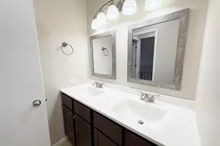 223 Butternut Ln, Streamwood, IL 60107 - Photo 8