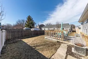 1896 Appaloosa Dr, Naperville, IL 60565 - Photo 18