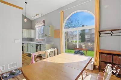 67 W Dahlia Lane, Round Lake Beach, IL 60073 - Photo 12