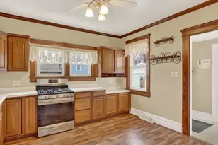 14 N Harlem Ave, Freeport, IL 61032 - Photo 18