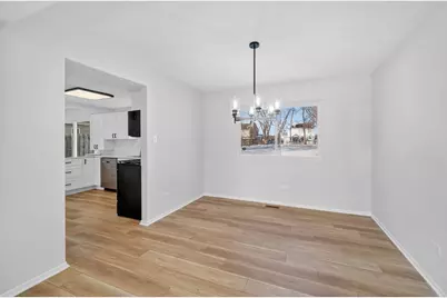 811 Copley Lane, Joliet, IL 60431 - Photo 8