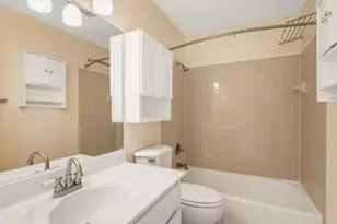 706 Kiwanis Dr, Freeport, IL 61032 - Photo 16