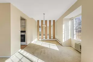 706 Kiwanis Dr, Freeport, IL 61032 - Photo 10