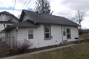 2206 Enoch Ave, Zion, IL 60099 - Photo 1