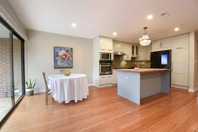 325 N Oak Park Avenue #F, Oak Park, IL 60302 - Photo 8