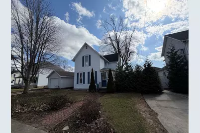 405 E Seminary Avenue, Hoopeston, IL 60942 - Photo 2