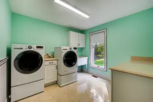 46 Hamilton Ln, Oak Brook, IL 60523 - Photo 24