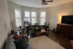 3823 N Greenview Ave, Chicago, IL 60613 - Photo 8