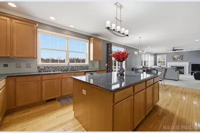 3339 Timber Creek Lane, Naperville, IL 60565 - Photo 10