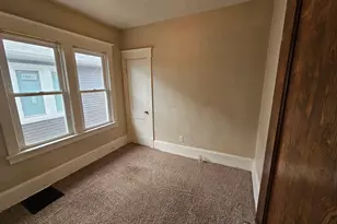 3325 7 1/2 Ave, Rock Island, IL 61201 - Photo 6