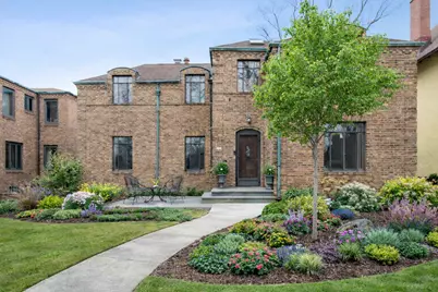 9305 S Hoyne Avenue, Chicago, IL 60643 - Photo 1