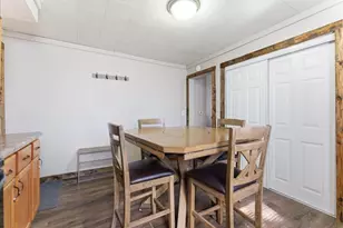 301 N 2nd Ave, Chenoa, IL 61726 - Photo 16