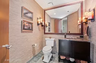 401 N Wabash Ave, Chicago, IL 60611 - Photo 14