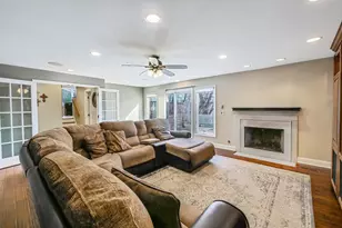 1903 E Hopi Ln, Mount Prospect, IL 60056 - Photo 14
