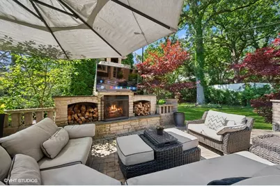 358 Winnetka Avenue, Winnetka, IL 60093 - Photo 50