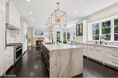 358 Winnetka Avenue, Winnetka, IL 60093 - Photo 8