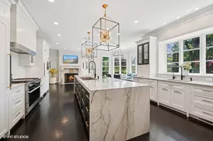 358 Winnetka Ave, Winnetka, IL 60093 - Photo 8