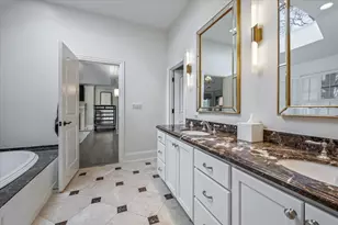 358 Winnetka Ave, Winnetka, IL 60093 - Photo 32