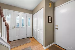 118 Versailles Ct, Bloomingdale, IL 60108 - Photo 4