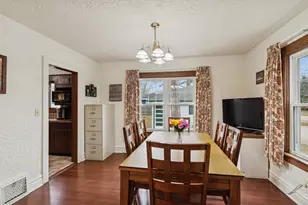 802 Kirkwood Ave, Winthrop Harbor, IL 60096 - Photo 8