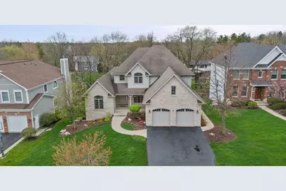 35 Beech Drive, Lake Zurich, IL 60047 - Photo 2