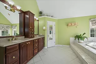 15 Mulberry Dr, Hawthorn Woods, IL 60047 - Photo 24