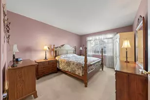 32006 Millard Circle, Warrenville, IL 60555 - Photo 16