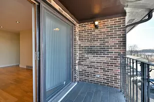 10512 S Ridge Cove Dr, Chicago Ridge, IL 60415 - Photo 12