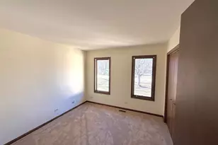 1807 Fargo Ave, McHenry, IL 60050 - Photo 10