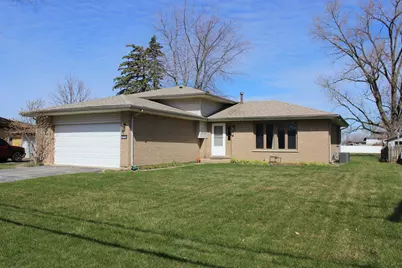 4432 143rd Street, Crestwood, IL 60418 - Photo 2
