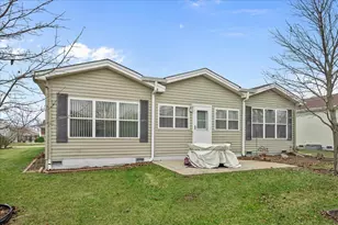 2905 Carousel Ct, Grayslake, IL 60030 - Photo 22