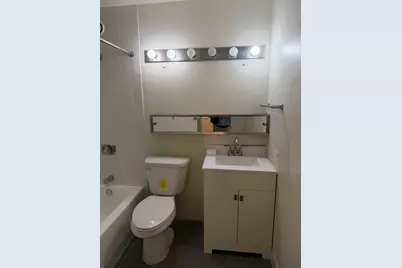 211 E Ohio Street #1911, Chicago, IL 60611 - Photo 20