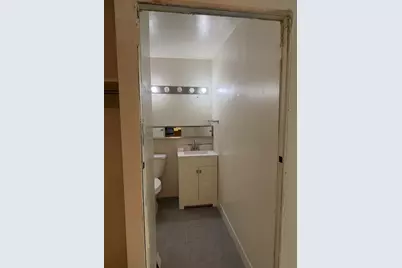 211 E Ohio Street #1911, Chicago, IL 60611 - Photo 18