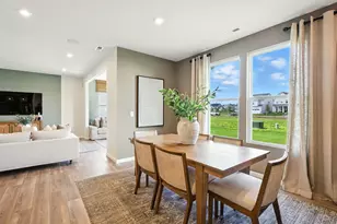 130 West Harvest Ct, Oswego, IL 60543 - Photo 8