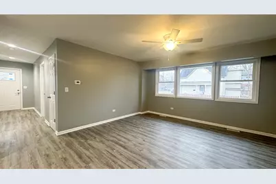 3108 Elizabeth Avenue, Zion, IL 60099 - Photo 8